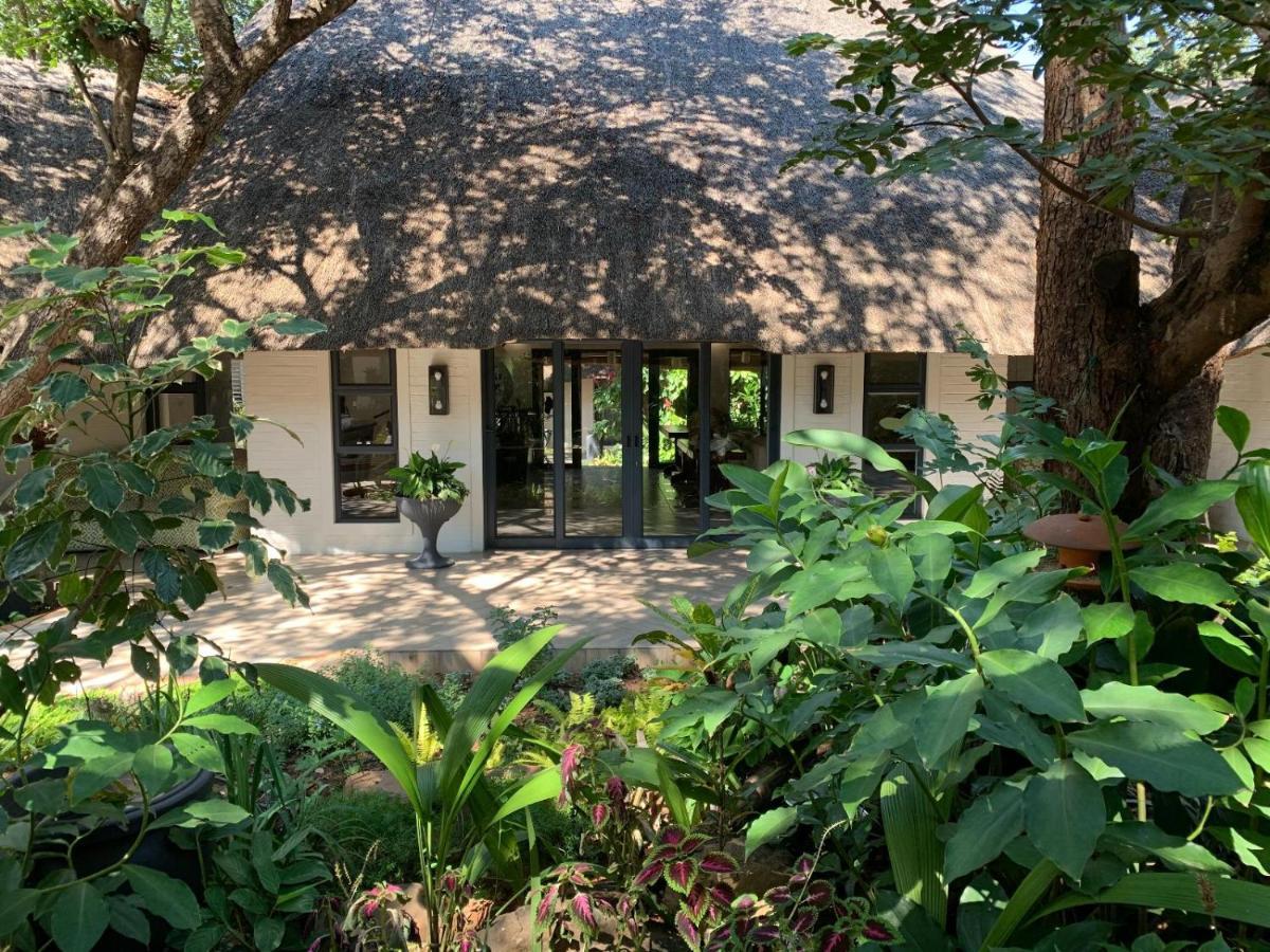 Pamarah Lodge Victoria Falls Dış mekan fotoğraf